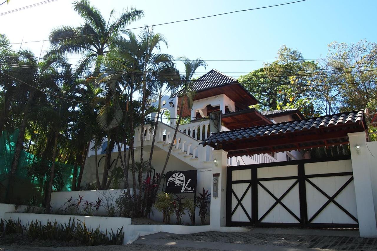 Casa Vitality Bed And Breakfast - Playa Guiones, Nosara - 4 Minute Walk To The Beach Bagian luar foto